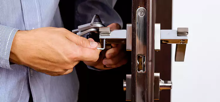 Commercial Door Lock Repair Cloverdale